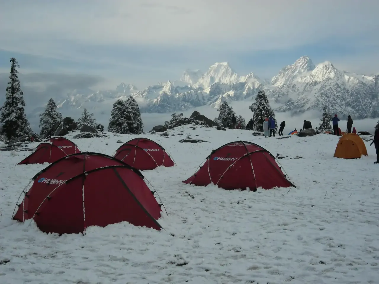 Kuari Pass Trek (The Curzon Trail) Photo 4