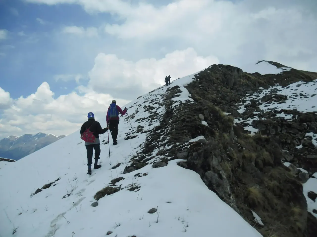 Surya Top Winter Summit Trek Photo 4
